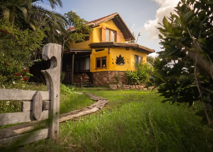 La Casa De Los Manzanos
